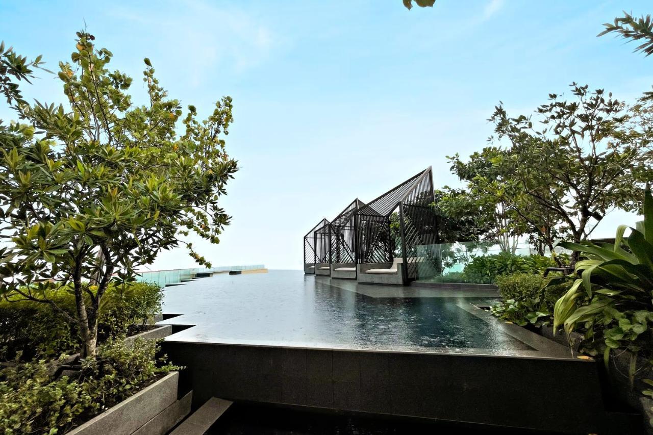 Edge Central Pattaya By J&P Exterior photo